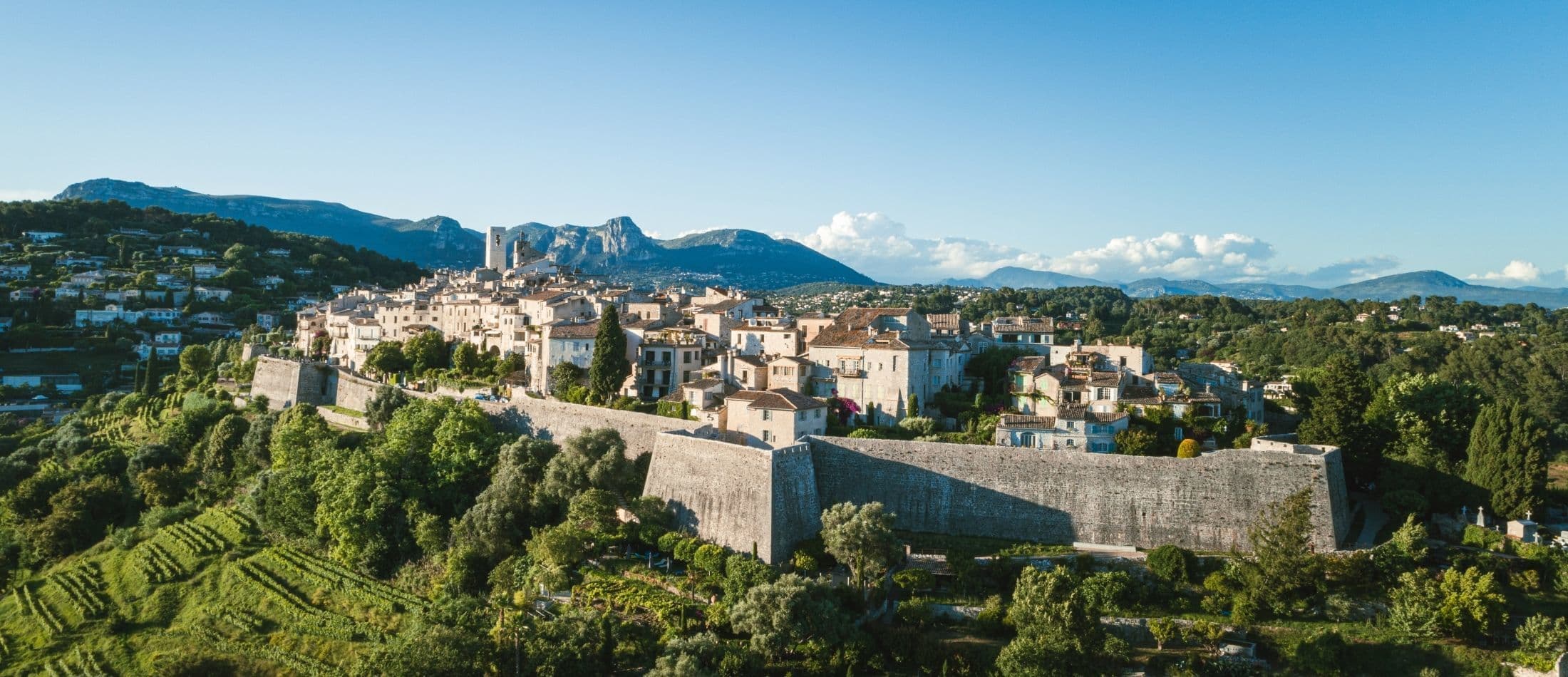 Saint-Paul-de-Vence — Le village éternel des artistes